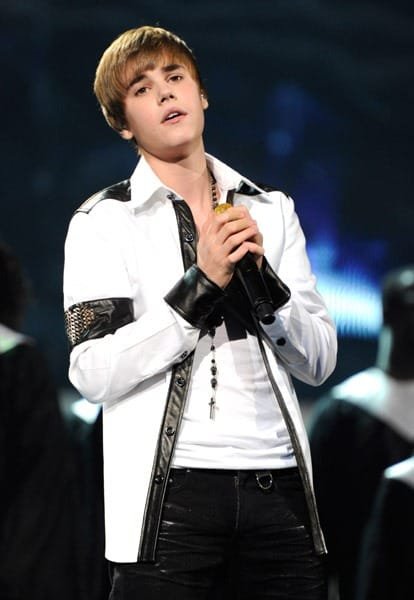 Justin-Bieber-White-Leather-Jack Singer Justin Drew Bieber White Leather Jacket - Image 1